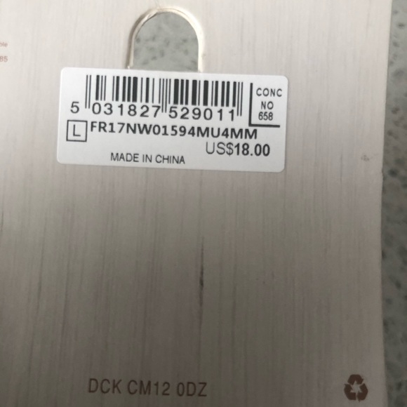 Topshop Ballin in Circle Necklace - Picture 5 of 7